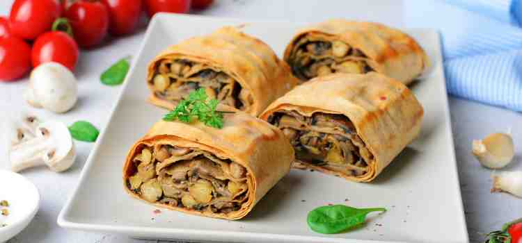 Chickpea Salad Wraps